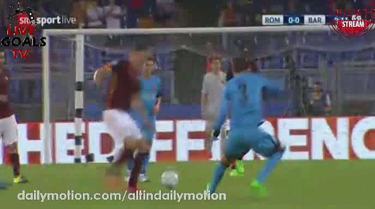 Edin Dzeko Crazy Nutmeg vs Pique - AS Roma vs FC Barcelona - UCL - 16.09.2015 Live