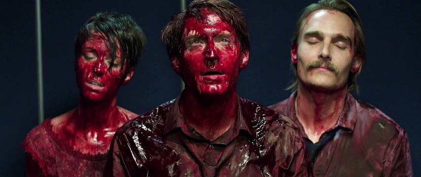 Bloodsucking Bastards - Tráiler Español [480p]