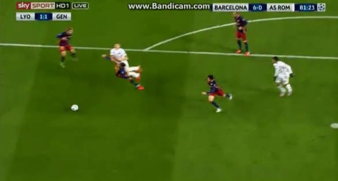 Edin Dzeko Penalty Missed 6-0 Barcelona vs AS Roma 24.11.2015