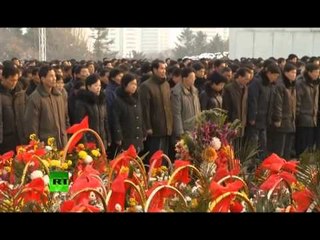 PERKUJTOHET LIDERI KOREANOVERIORET HOMAZHE PER NDER TE KIM JONG IL LAJM