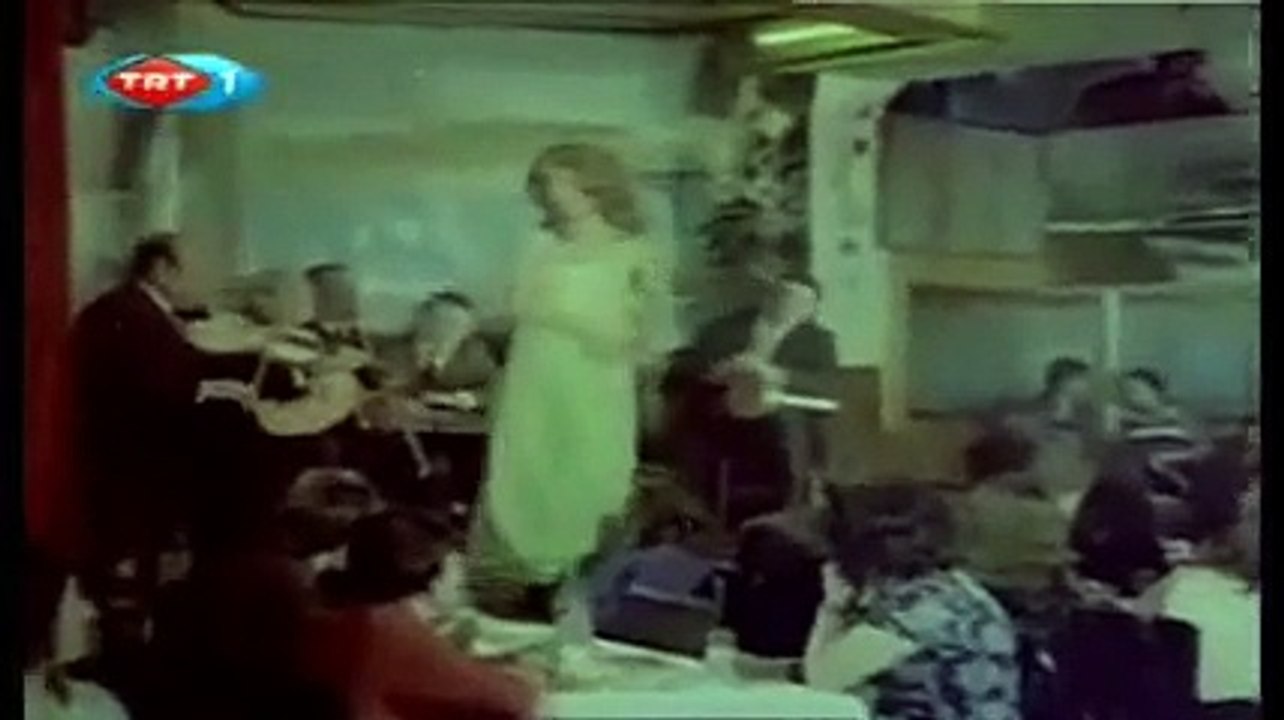 Emel Sayın - YEŞİL GÖZLÜM