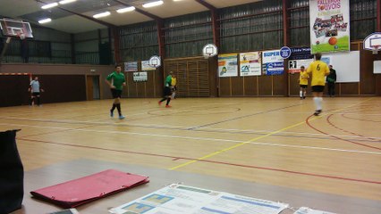 Petite video du la victoire de Falleron Fustal 1 contre Beignon Basset