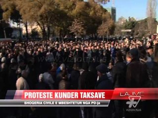Protestë kundër buxhetit dhe taksave - News, Lajme - Vizion Plus