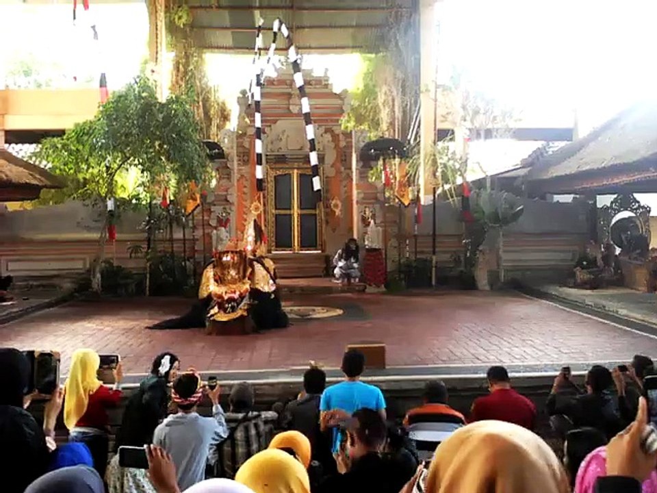 Balinese Barong Dance Part 3