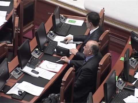 PERPLASJET ME BATUTA NE PARLAMENT MES RAMES DHE BERISHES