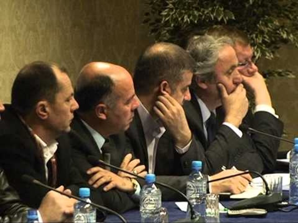 BASHA KUNDER BUXHETIT KRYETARI I PD AKUZON QEVERINE PER MUNGESE TRANSPARENCE LAJM