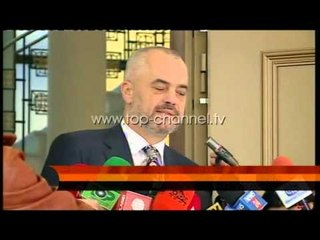 Politika uron Krishtlindjet - Top Channel Albania - News - Lajme
