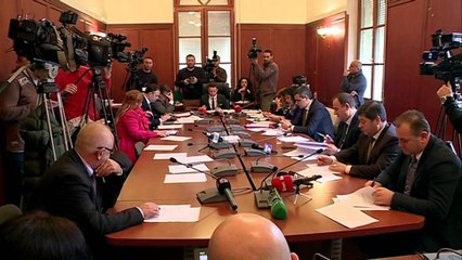 Descargar video: PS  KUNDER  AMENDAMENTIT TE LSI  PER FASONET