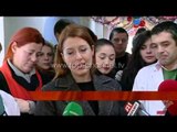 Pacientët e vegjël të Pediatrisë - Top Channel Albania - News - Lajme