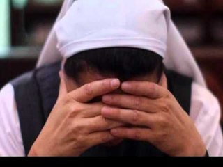 TELEFONATA SURPRIZE MURGESHAT NE VERI TE SPANJES HUMBASIN TELEFONATEN E PAPES LAJM