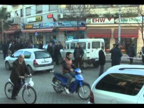 KERKIMET PER GRABITESIT DURRES,POLICIA AKSION NE PERIFERI GJEN MAKINEN E GRABITJES LAJM