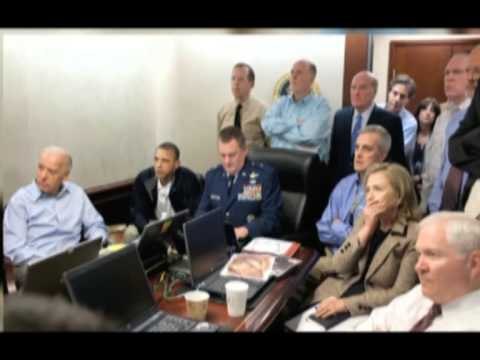 AKUZAT E GATES SHTEPIA E BARDHE U DEL NE MBROJTJE OBAMES DHE BIDEN LAJM