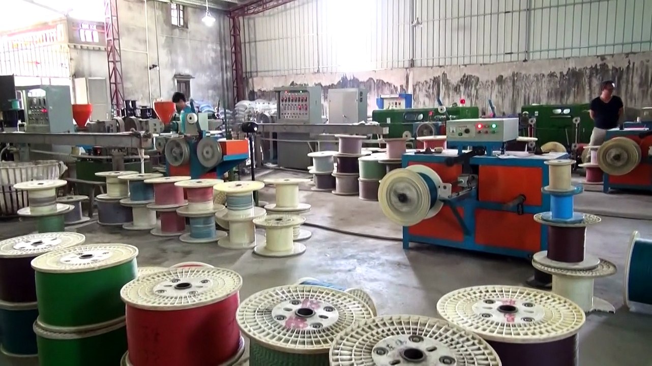 XLL Technology Co.,Ltd. บริษัท เอ็กซ์ แอล แอล เทคโนโลยี ผลิตและจัดจำหน่ายสายเน็ตเวิร์ค