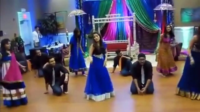 Pakistani Wedding Marriage Hall Couples Dance HD