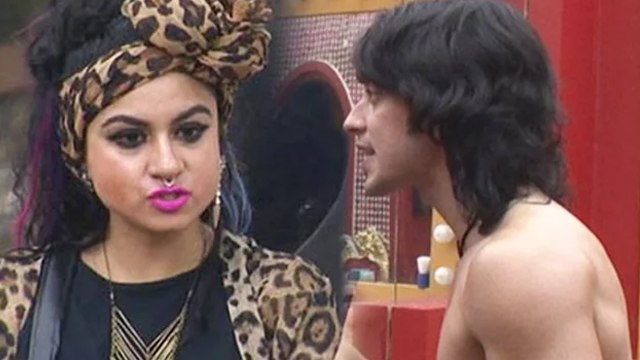 OMG! Rishabh Sinha Gets SEXUAL With Priya Malik On Bigg Boss 9?