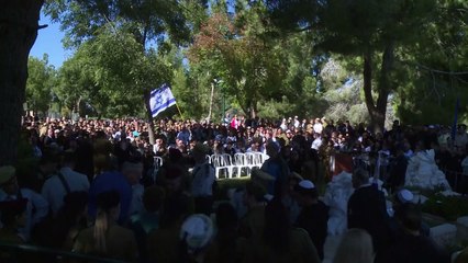 Palestino atropela israelenses na Cisjordânia