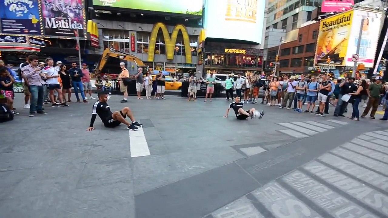 Amazing Times Square TAKE OVER | F2Freestylers