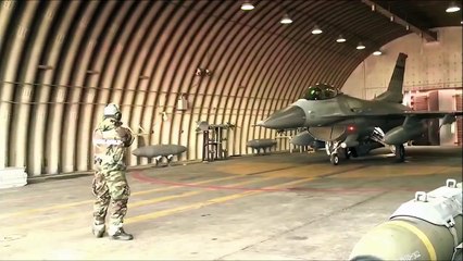 DEADLY KILLER US Air force F 16 fighter aircraft