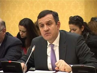 NIS PUNEN AKSELERATORI APARATURA "NDIZET" PAS NJE VITI, E PARA ENDE NUK PUNON LAJM