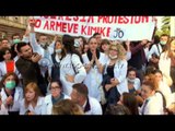 Studentët e Mjekësisë: Si nisi protesta jonë për armët kimike - Top Channel Albania - News - Lajme