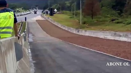 Freni Patlayan Tır Nasıl Durdurulur izliyoruz !!