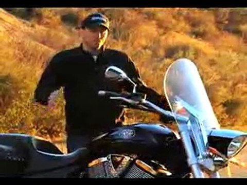 2011 Victory Cross Roads Review - The other, no-frills Cross cruiser from Victory