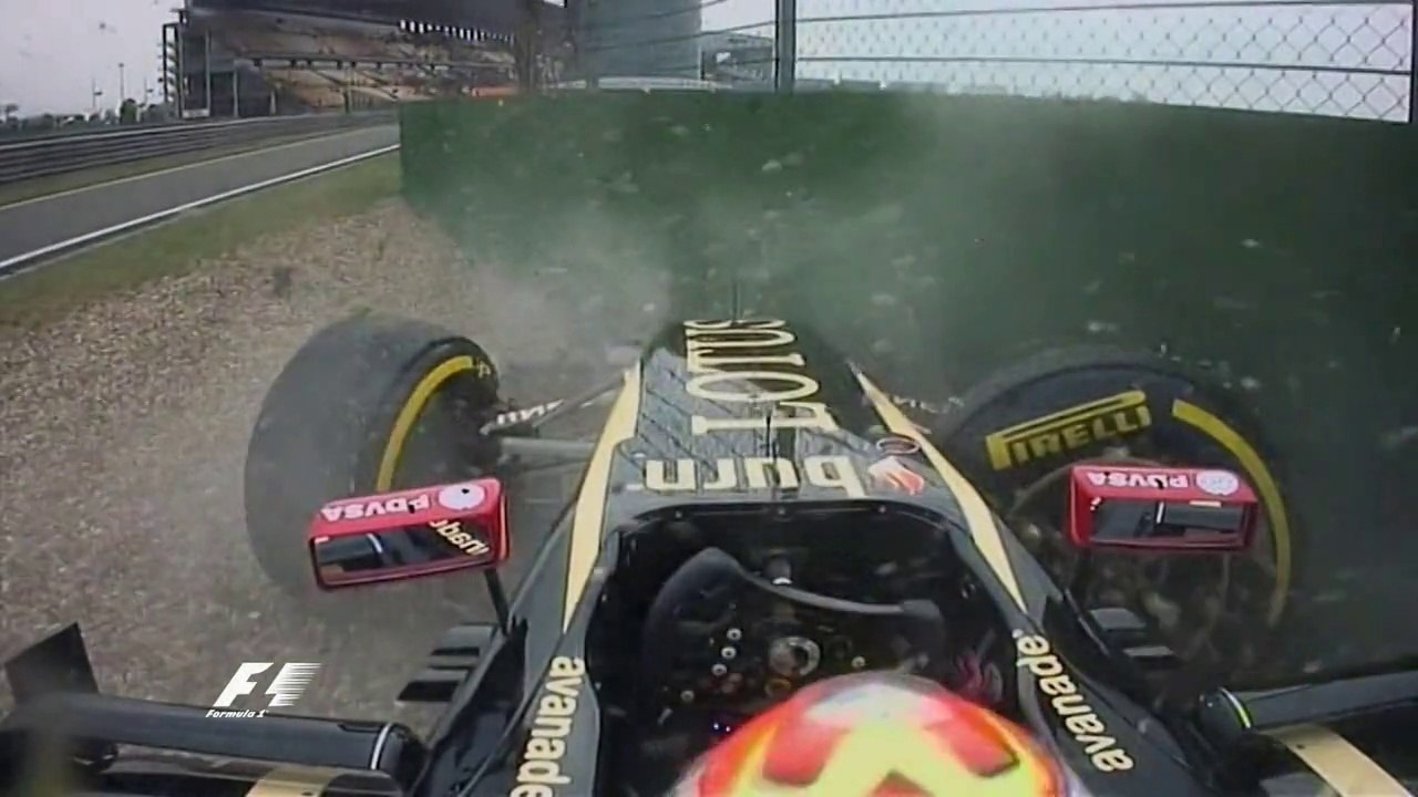 Maldonado Crash in China Practice 2014