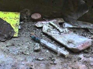 GREKET NDERPRESIN PUNIMET KORÇE,GODINA E ARTIT MESJETAR STREHE E TE DROGUARVE LAJM