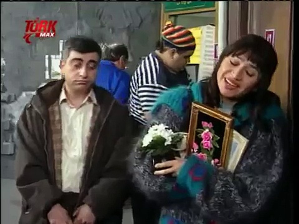 Bir Demet Tiyatro 8.Bölüm HD Kalite İzle Komedi