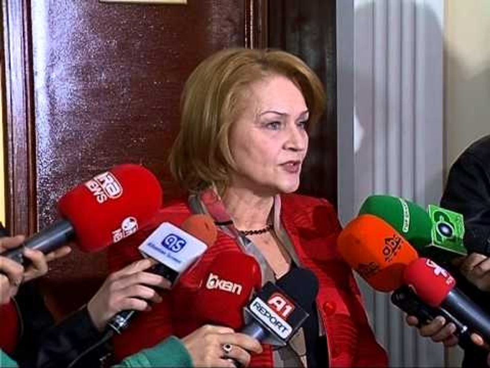 QENDRIMI PER UKRAINEN MINISTRJA E MBROJTJES KODHELI DENON NDERHYRJEN E RUSISE LAJM