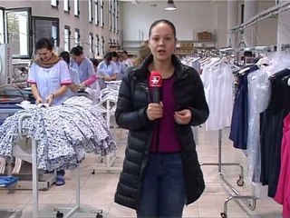 HARTA E RE E TREGTISE ME SHUME SHKEMBIME TREGTARE ME TURQINE DHE ME KINEN LAJM