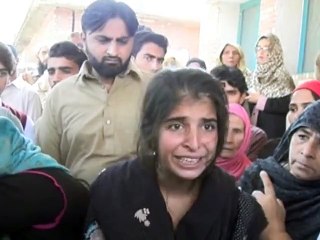 Is larki k bahi ko police n qatil kr dia hay