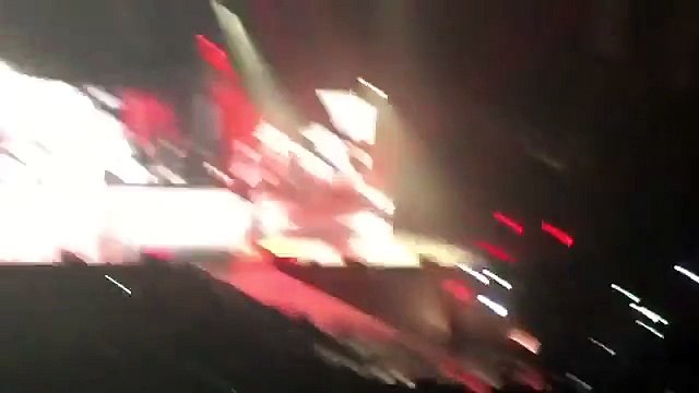 Maitre Gims - Bella [Warano Tour, Le Dôme Marseille 24-11-15]