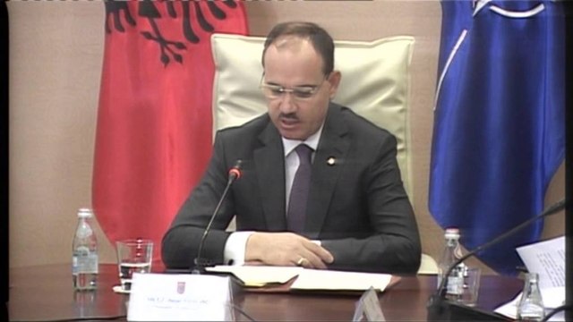 PRESIDENTI MBLEDH KESHILLIN E SIGURISE KOMBETARE
