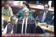 You see First time on Screen - Aik Politician ny dosre politician ki kis tarha Classical Beizzati ki