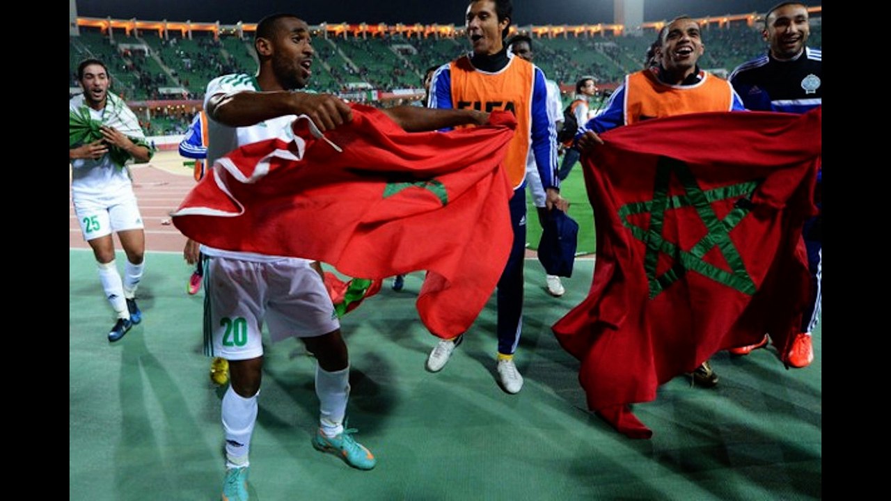 Haplogroup E1b1 BERBERS = SOMALID race - Original north africans black