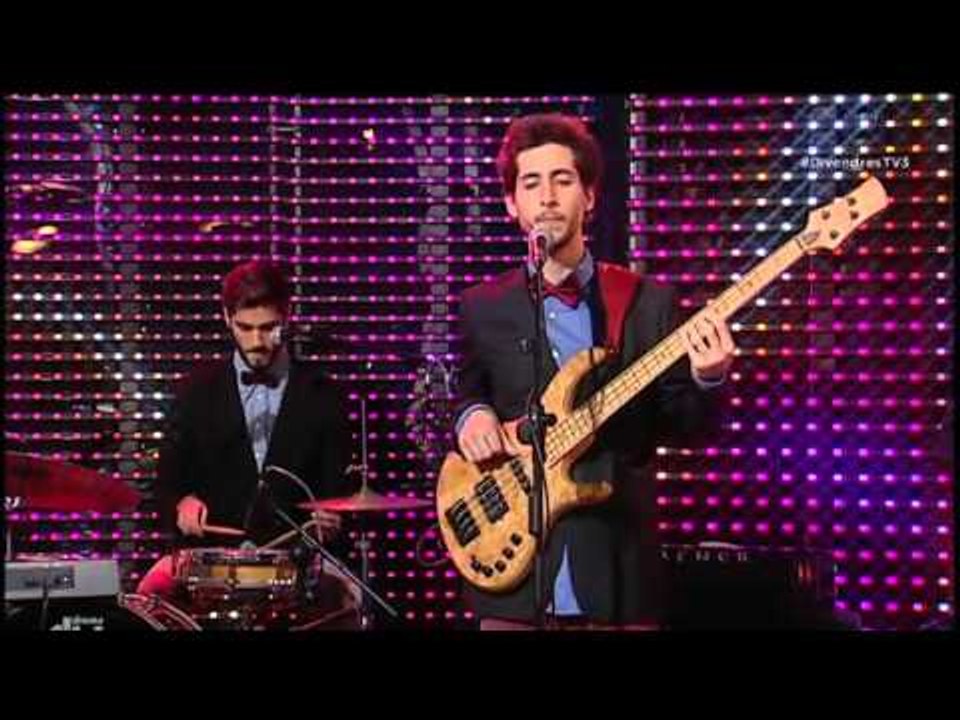 TV3 - Divendres - Roger Margarit ens interpreta "Hivern de marbre"