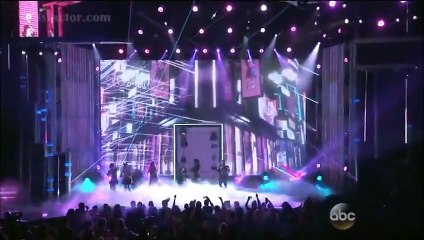 Nicki Minaj - twerking Billboard Music Awards 2015