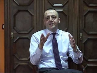 PROCESI I LEGALIZIMEVE ARTAN LAME,"TAPITE E PARA DO TE JEPEN NE ZONAT INFORMALE" LAJM