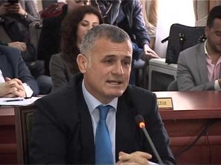 KOMISIONI I LIGJEVE BUJAR LESKAJ RAPORTON PER KONTROLLIN E TATIMEVE NGA KLSH LAJM