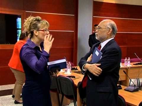 TE BIRESOSH NJE FEMIJE 150 FAMILJE JANE NE RADHE PER TE ADOPTIMIN E 60 TE MITURVE LAJM