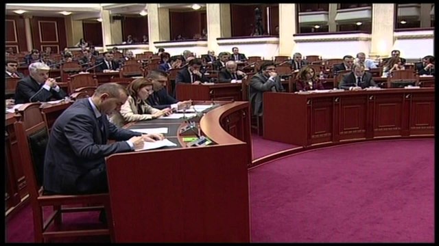 OPOZITA BRAKTIS PUNIMET E KUVENDIT