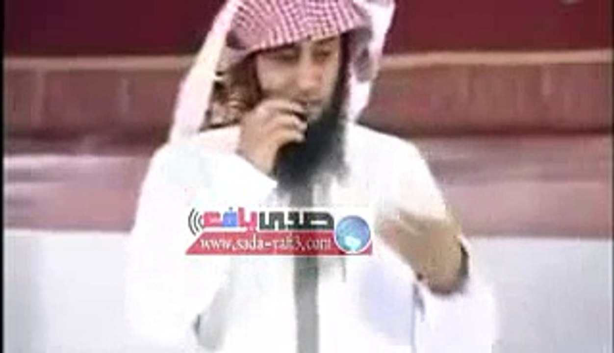 نايف الصحفي التدخين -