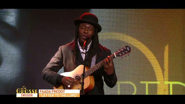 Faada Freddy en live