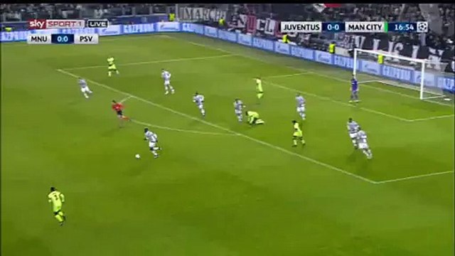 Mario Mandžukić Goal - Juventus 1-0 Manchester City - 25-11-2015