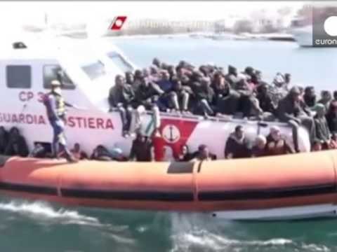 ITALI,VALE KLANDESTINESH NE 4 DITE MARINA SHPETON NGA MBYTJA RRETH 6 MIJE EMIGRANTE LAJM