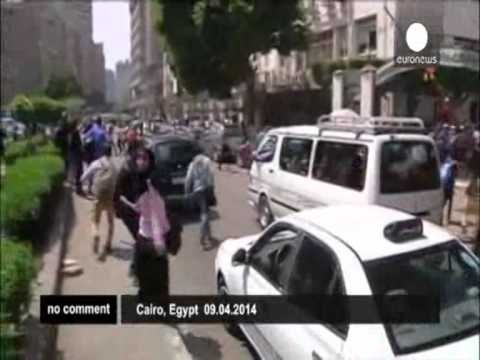 SERISH TRAZIRA NE EGJIPT VRITEN 2 PROTESTUES TE VLLAZERISE MUSLIMANE NE VERI TE KAJROS LAJM