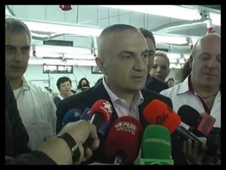 META E VELIAJ NE BILISHT BIZNESI FASON PUNESON QINDRA GRA E VAJZA NE KETE QYTET LAJM