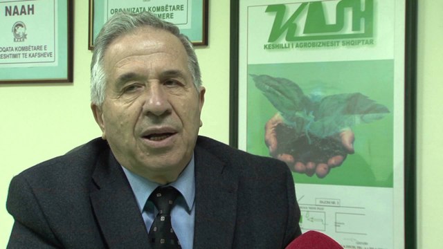 AGROBIZNESI: MINISTRIA E BUJQESISE S'ESHTE NE GJENDJE TE GARANTOJE PRODHIMET
