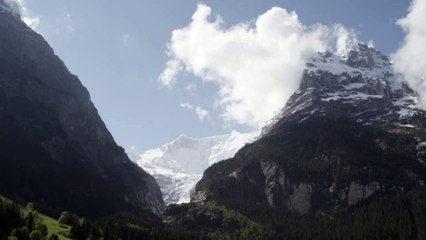 Georges Gondard : Music for Solo Horn ( 1992 )